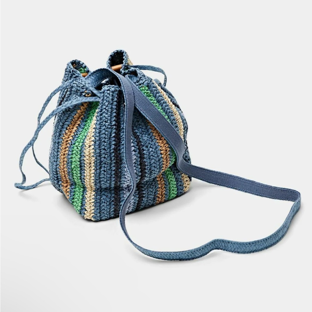 ESPRIT Straw Cinch Bag - Picture 2 of 7
